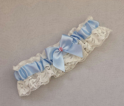 Krajkový ivory/světle modrý SW podvazek