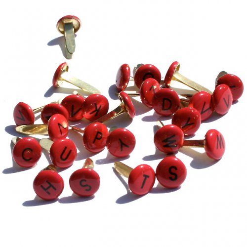 Svorky - RED Letters 26 ks — foto 1
