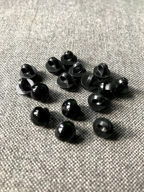 Oči k přišití, černá barva, 9mm