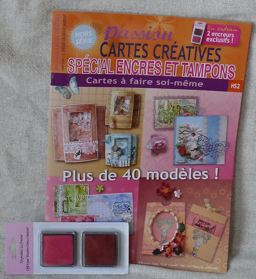 Časopis (scrapbook ) + 2 razítkovací polštářky — foto 1