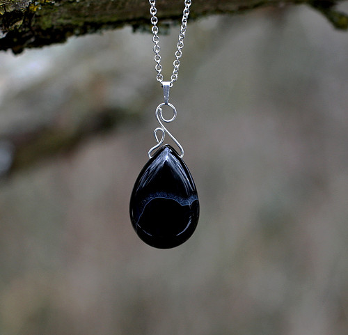 Kámen síly /Onyx / černý achát / chir.ocel/ — foto 1