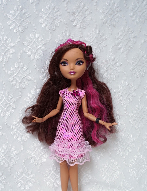 Šaty pro MH / Ever After High — foto 1
