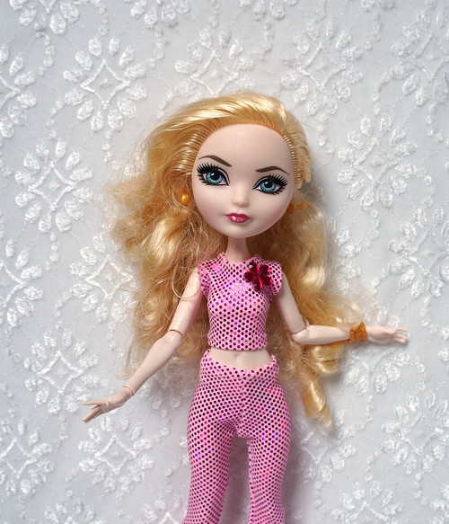 Růžový komplet pro MH / Ever After High — foto 1
