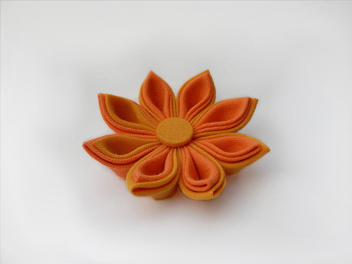 Kanzashi brož