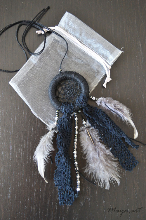 Černý "DREAM CATCHER" — foto 1
