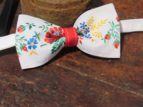 Folklorní motýlek — foto 1