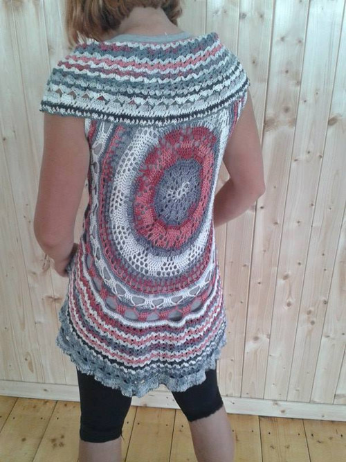 Šedočervené pokušení — foto 1