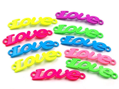 Mezikus kovový LOVE 8x38mm (10ks) -barev.mix