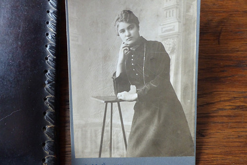Teta Bětka... kabinetní fotografie