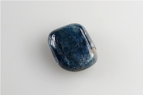 Disten - kyanit 2,2 cm — foto 1
