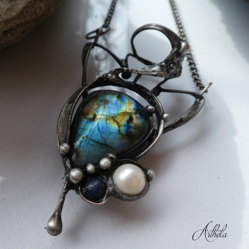 Amfora - labradorit, říční perla, lapis lazuli — foto 1