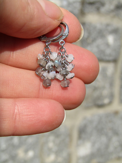 Náušnice měsíční peridotky — foto 1