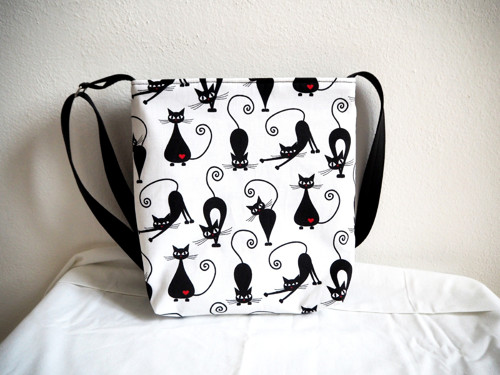 Cats small II. (černá) — foto 1