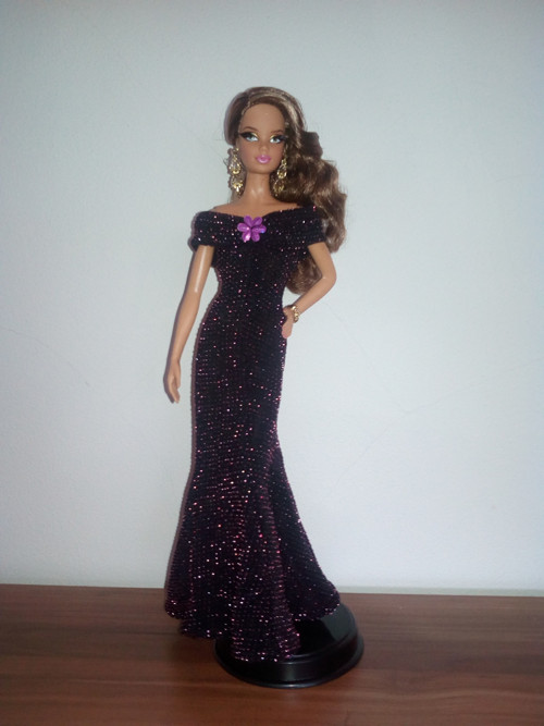 Večerní šaty pro Barbie — foto 1