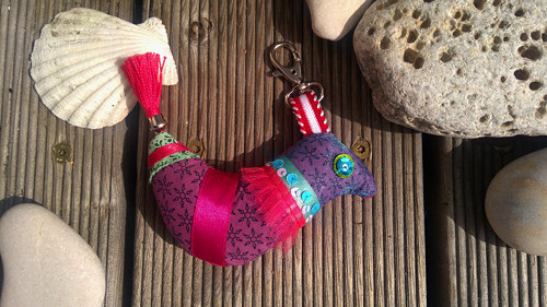 Klíčenka LIGHT BIRD / pinky winky — foto 1