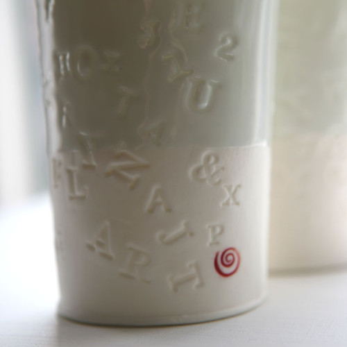 Prosvítavý abc (porcelán) — foto 1
