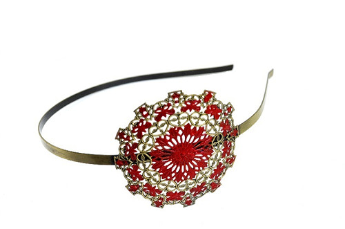 Kovová čelenka mandala červená