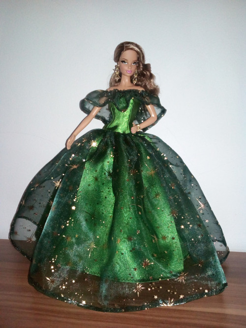 Hvězdné šaty pro Barbie — foto 1