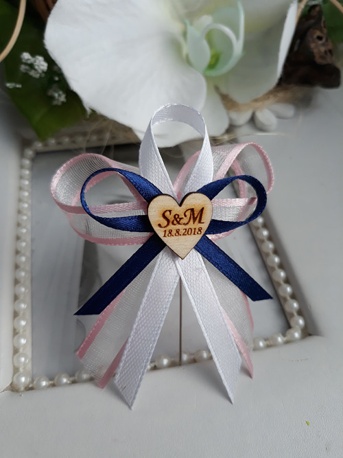 Modrá s růžovou a monogramy — foto 1