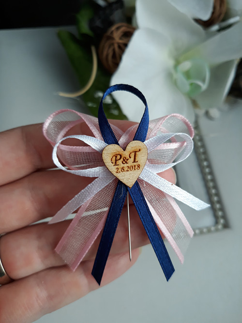 Modrá s růžovou a monogramy — foto 1