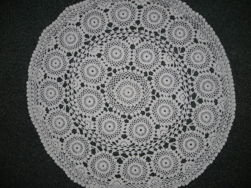 Háčkovaná dečka - ubrus 62cm — foto 1