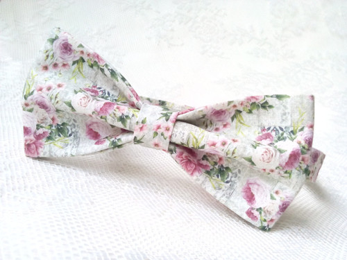 Romantic bow tie (pink flowers) — foto 1