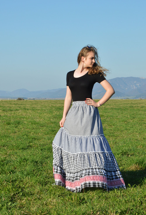 Sukňa Rozália — foto 1