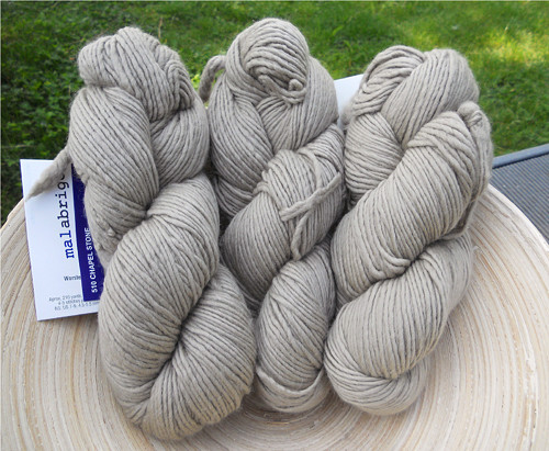 Merino Worsted-CHAPEL STONE,192m/100g(100%merino)