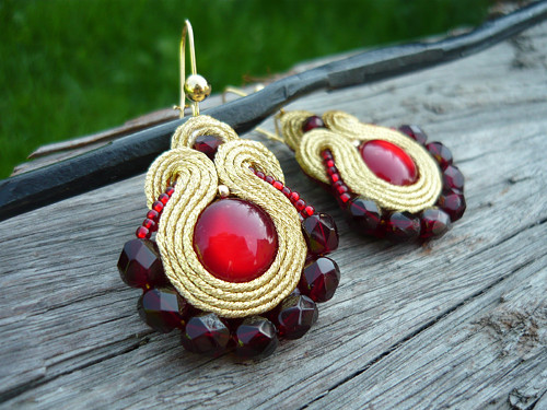 Soutache náušnice Bordó&Gold — foto 1
