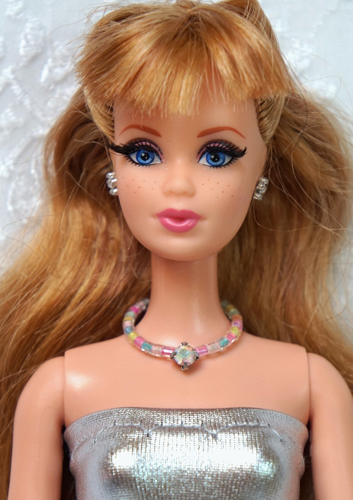 Šperk pro Barbie s kamínkem — foto 1