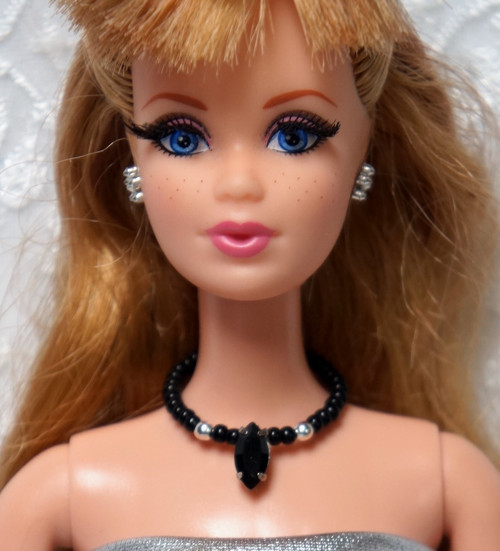 Šperk pro Barbie s kamínkem — foto 1
