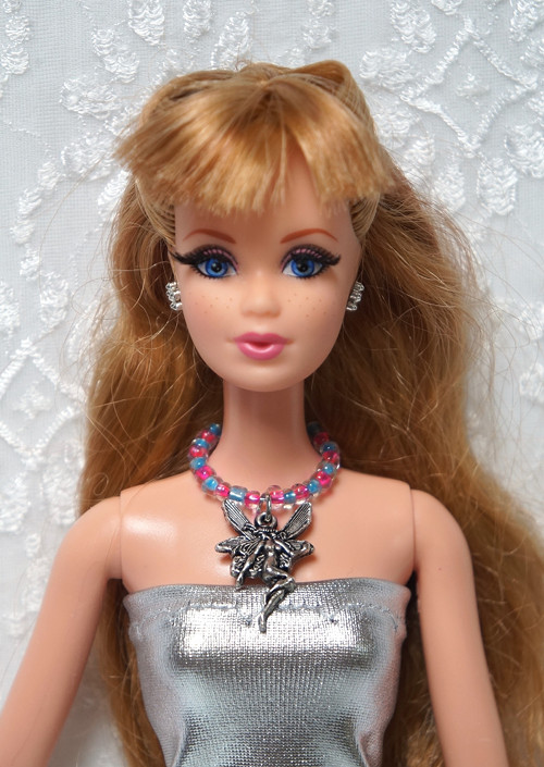 Náhrdelník pro Barbie s vílou — foto 1