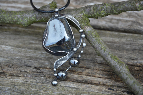 Hematitový amulet — foto 1