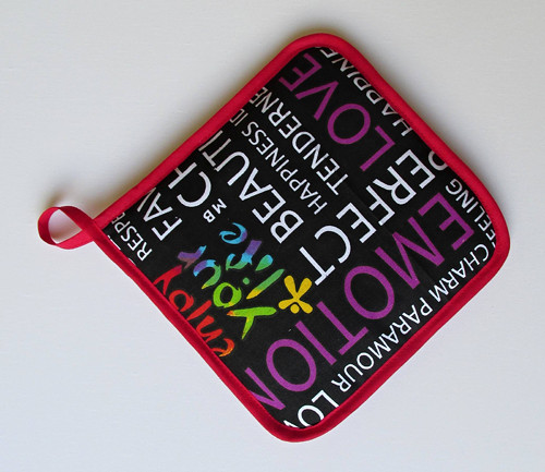 Kuchyňská chňapka - Černá se slovy — foto 1