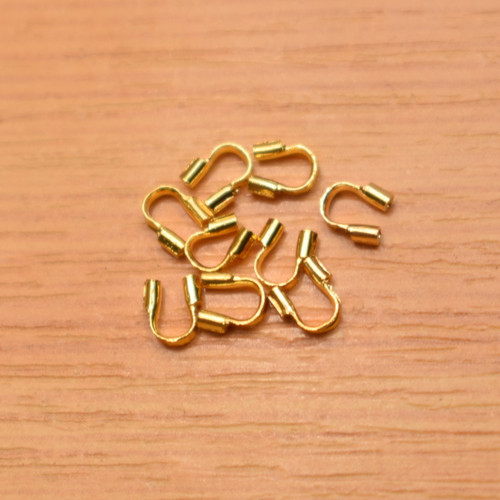 Podkůvka - zlato - 4x4 mm - 20 kusů