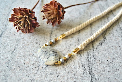 Náhrdelník Gold Magnesite Thin Rope Opal — foto 1