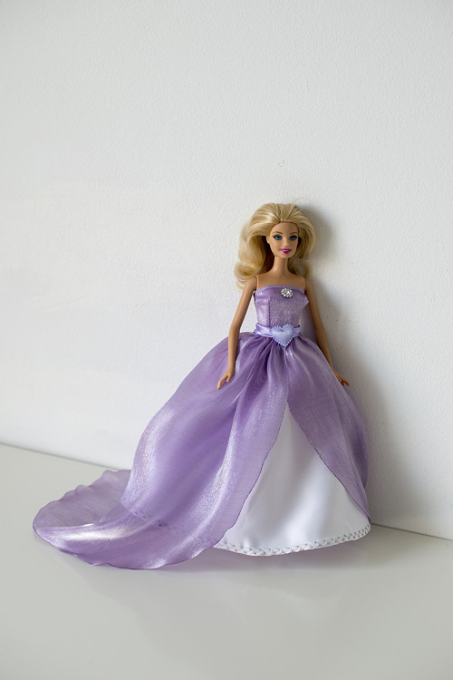 Šaty pro Barbie — foto 1