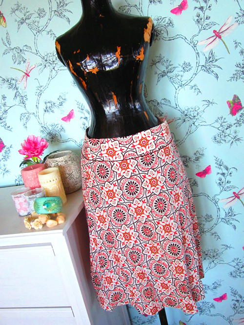 Sukénka kaleidoskop — foto 1