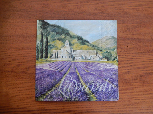 Ubrousek na decoupage - levandulové pole s domem