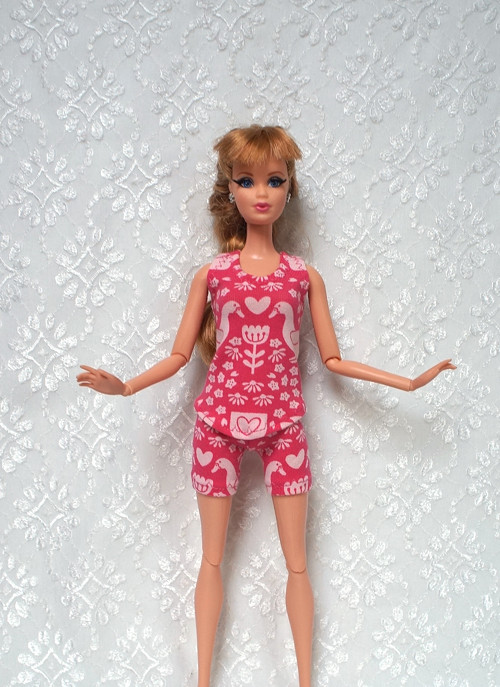 Letní komplet pro Barbie — foto 1