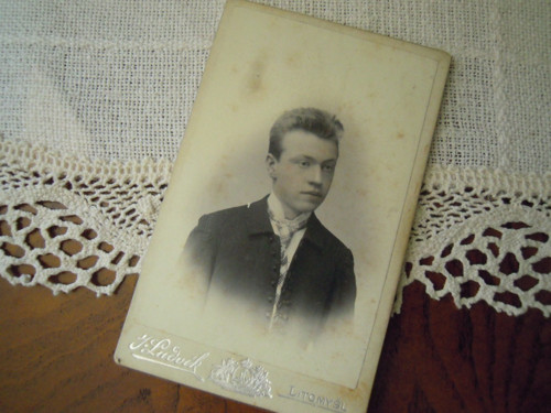 Kabinetka...muž č.5 — foto 1