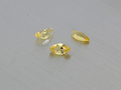CITRÍN přírodní 3x6 mm markíz