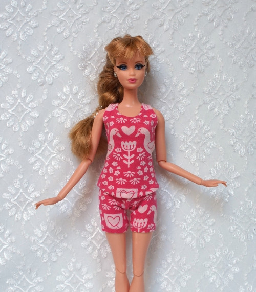 Letní komplet pro Barbie — foto 1