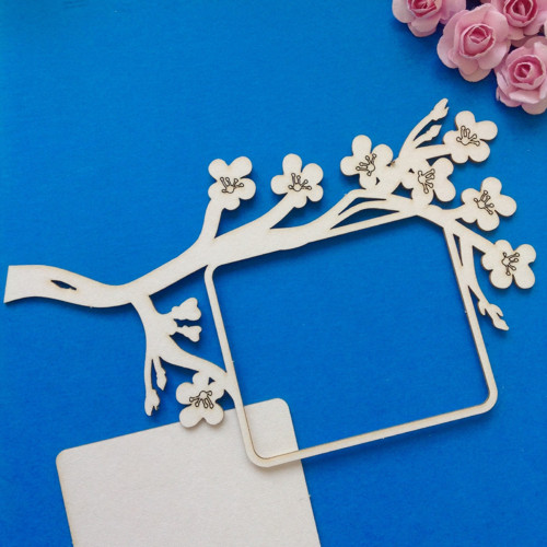 Dekorace 13,2 x 8 cm ,chipboard (CHF 18) — foto 1