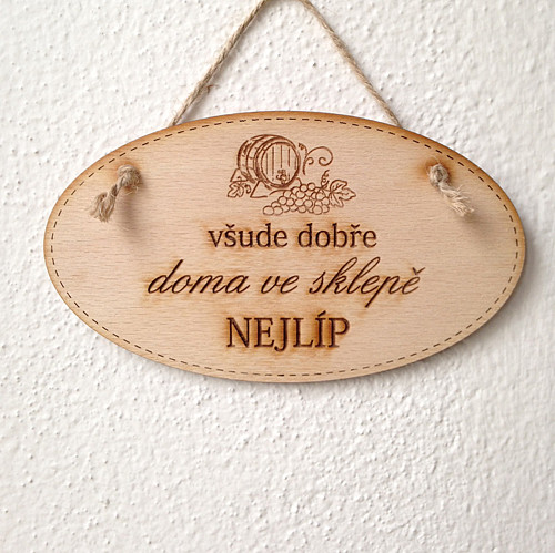 Cedulka Ve sklepě nejlíp - přírodní 14,5 cm