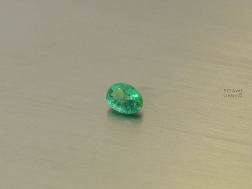 Smaragd přírodní 4,4 x 5,9 mm ovál broušený
