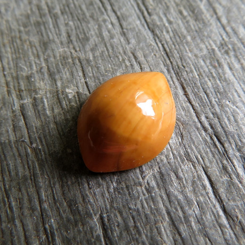 Natrolit ČR, kabošon č.11 — foto 1