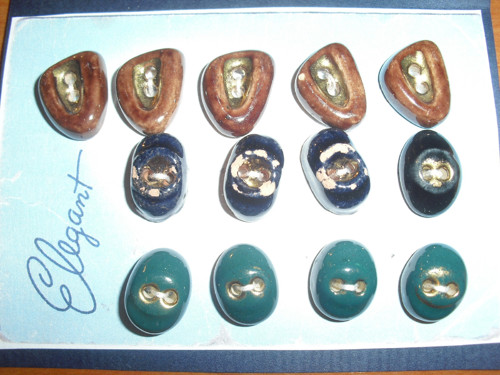 13x KERAMICKÉ knoflíky, zlacené — foto 1