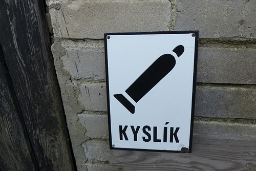 Kyslík...smaltovaná cedule — foto 1