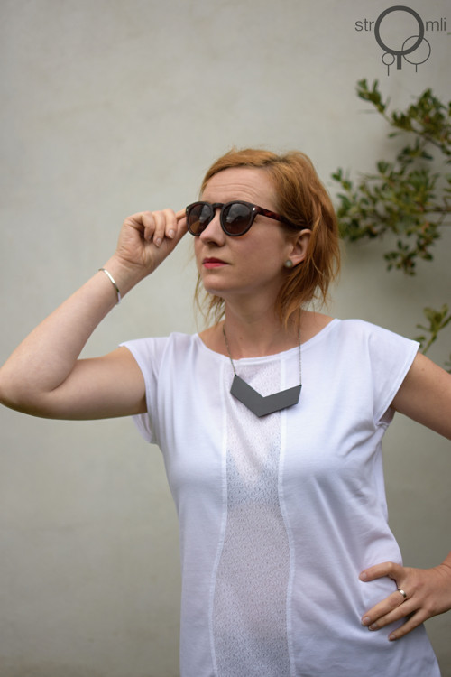 Bílé kombinované, vel. XL — foto 1